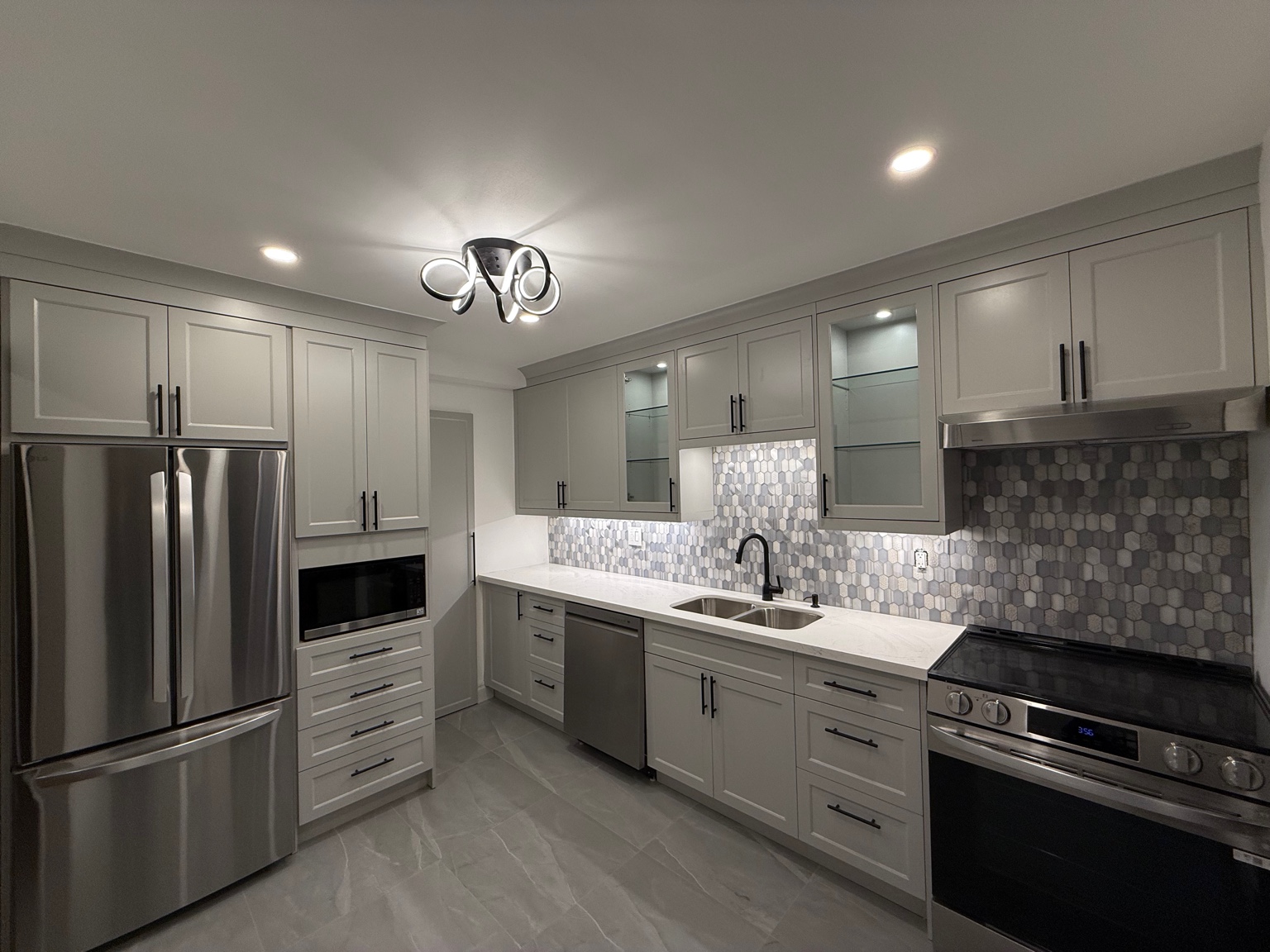Cabinzaar Project