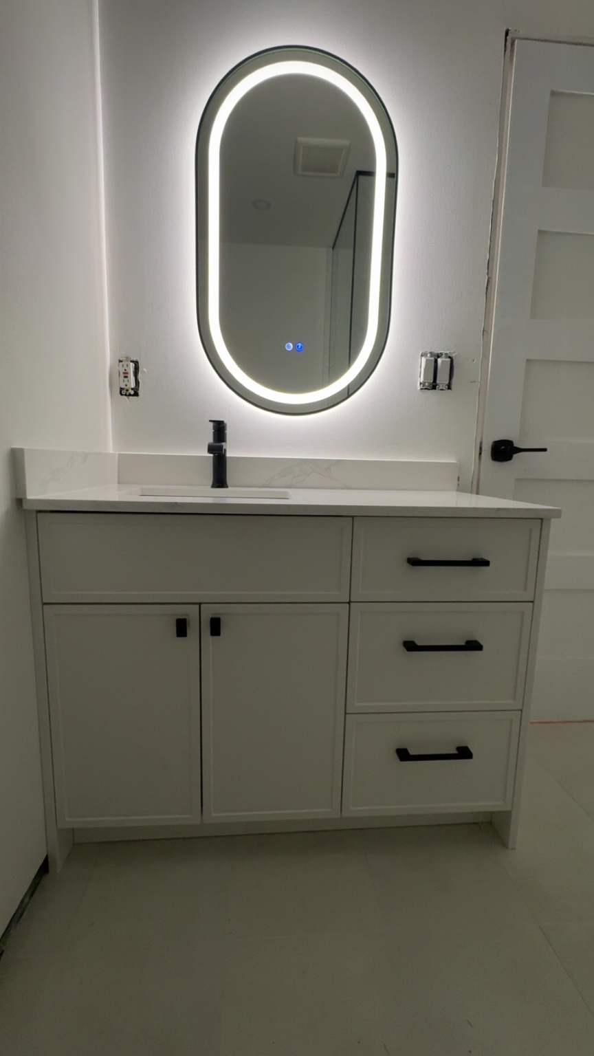 Cabinzaar Project