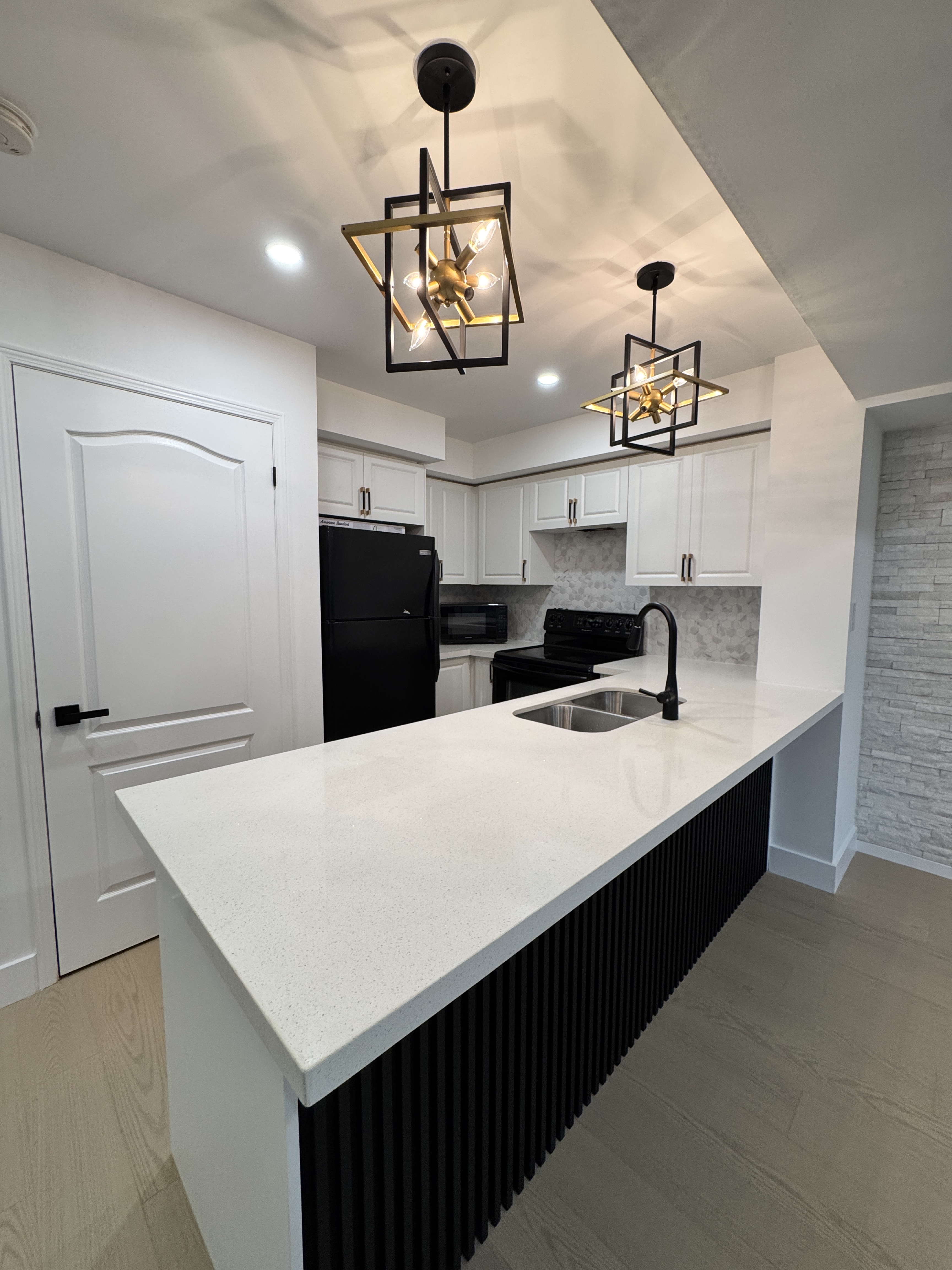 Cabinzaar Project