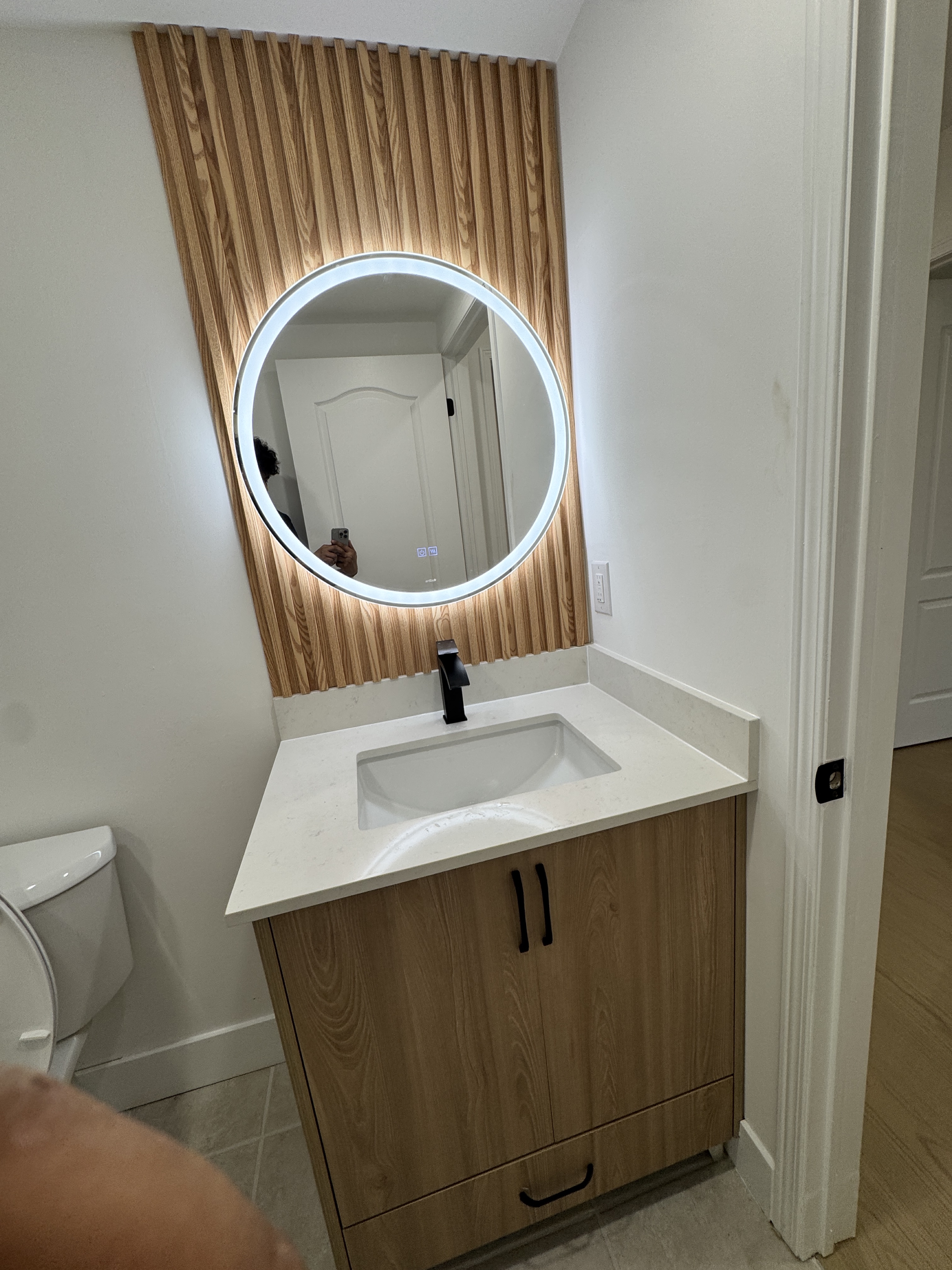 Cabinzaar Project